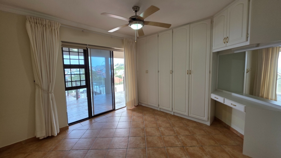 4 Bedroom Property for Sale in Dana Bay Western Cape